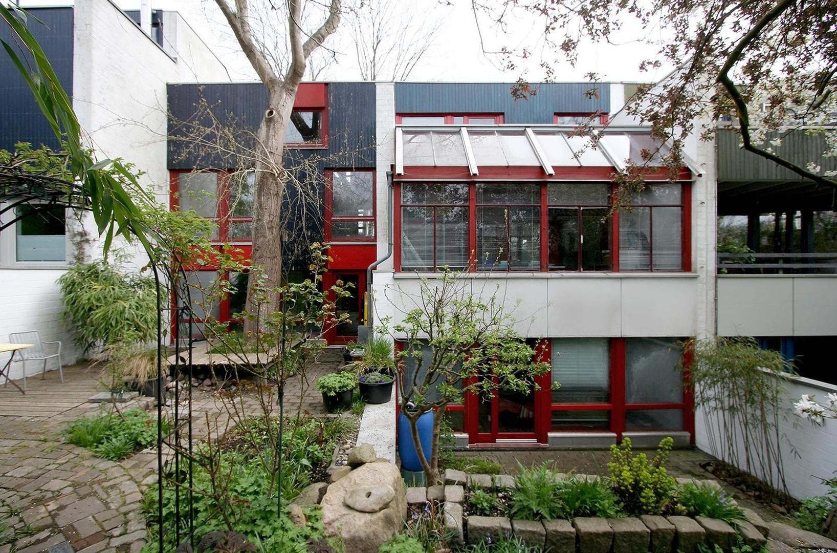 Rückseite mit Garten