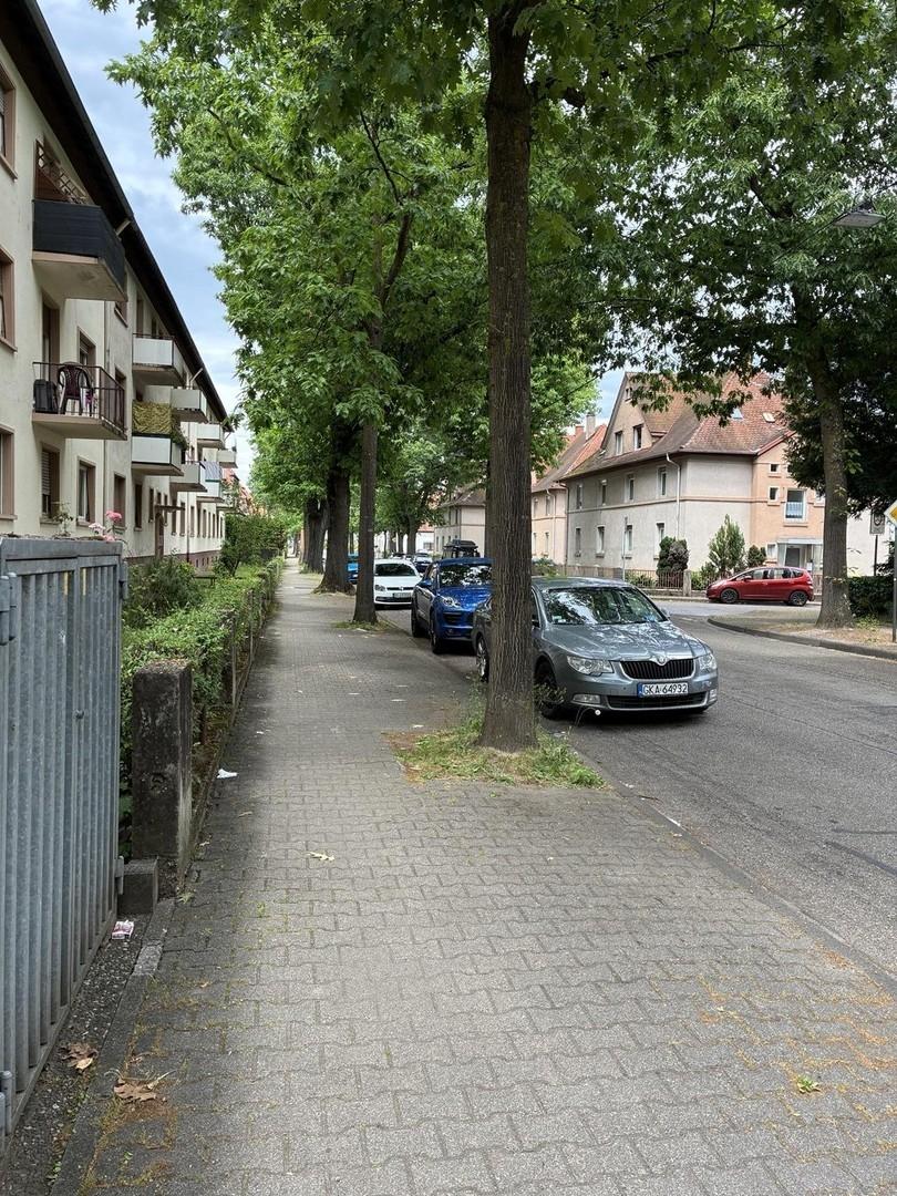 Straße / Umfeld