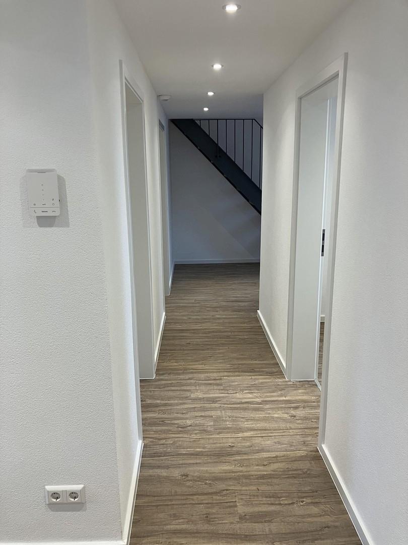 Wohnungsflur, 2. OG