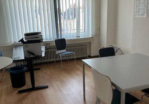 Büro 1