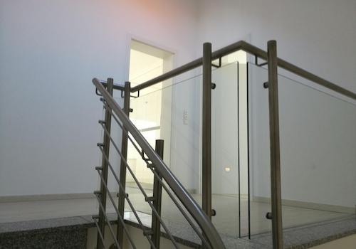 Treppe/Flur zum DG