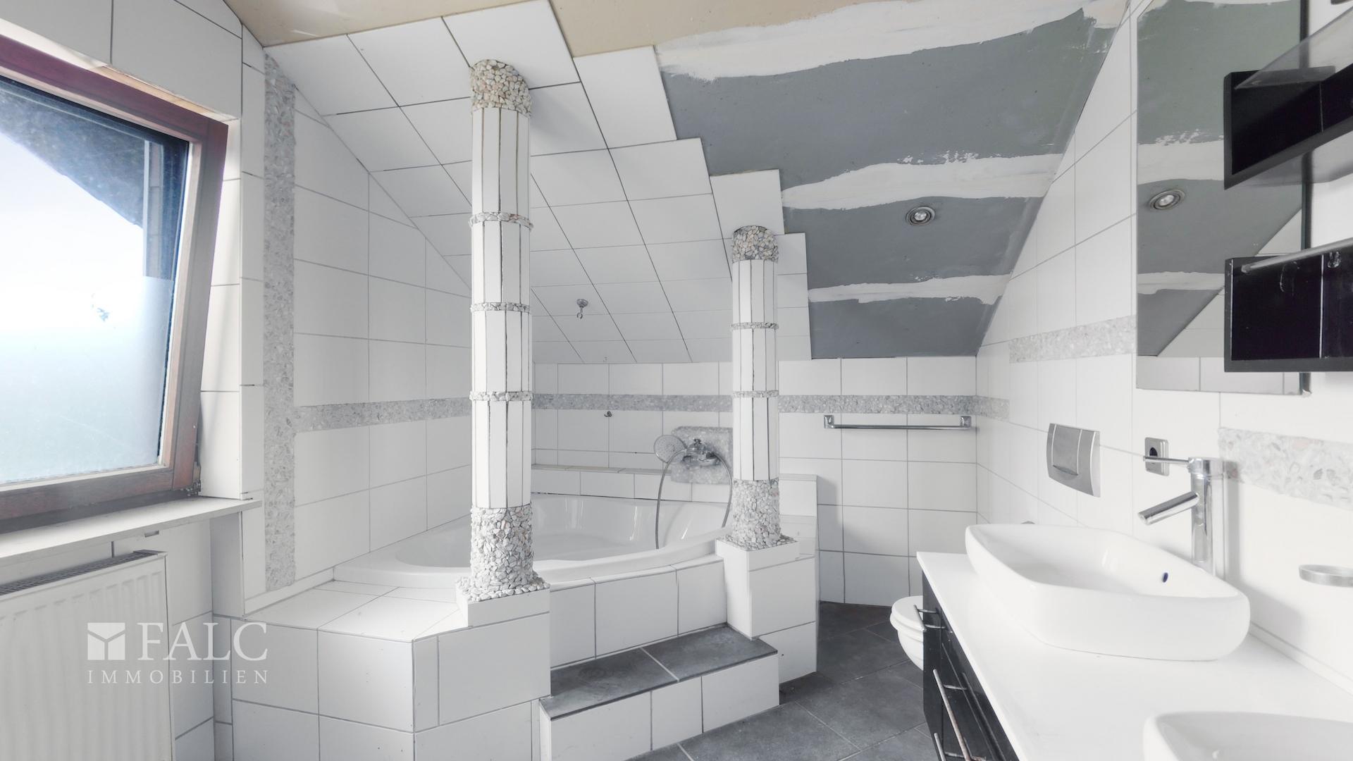 Badezimmer DG