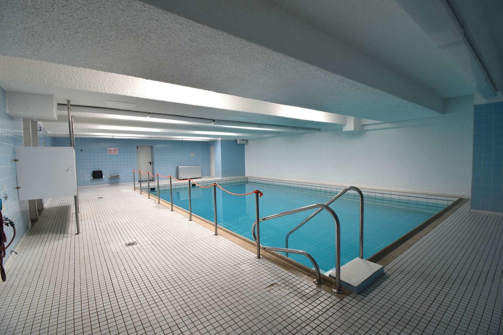 Schwimmbad