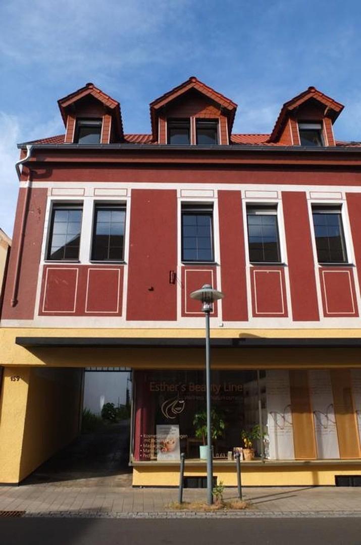 Vorderansicht des Hauses