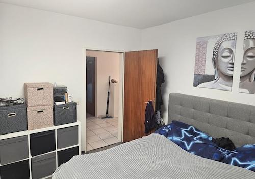 Schlafzimmer 1 von 2