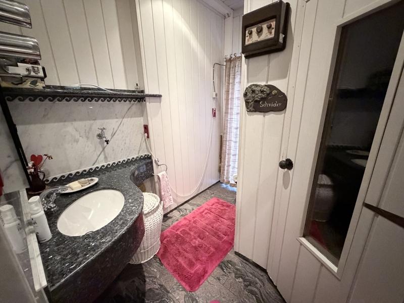 Sauna mit Duschbad