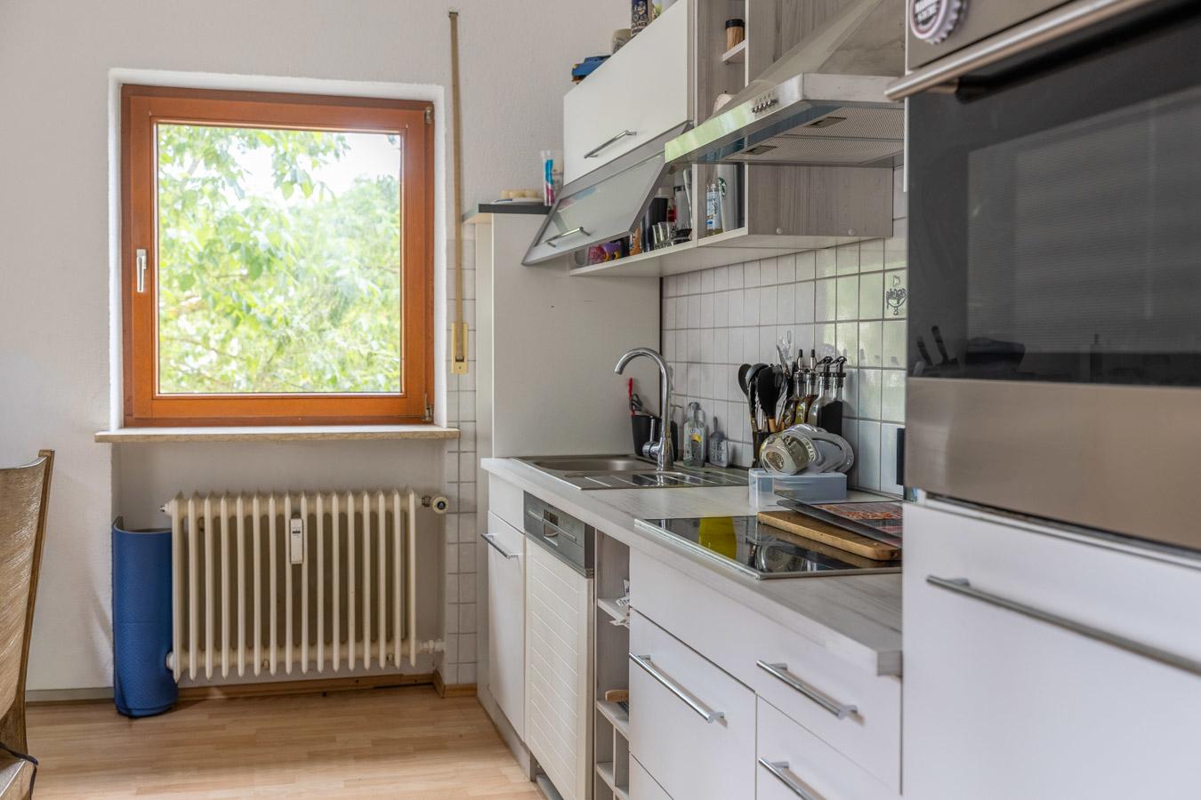 1. OG vorn Küche