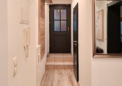 Wohnung EG hinten Flur 2