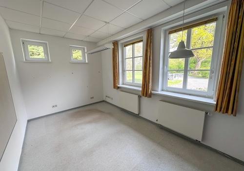 eheml. Schule