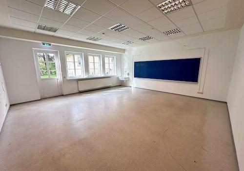 eheml. Schule
