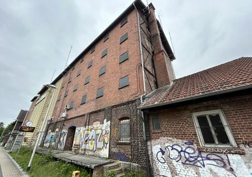 Außenansicht Silogebäude