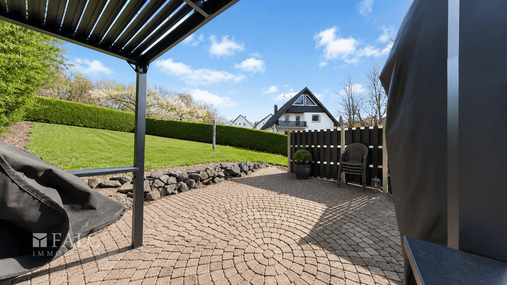 Terrasse oben 