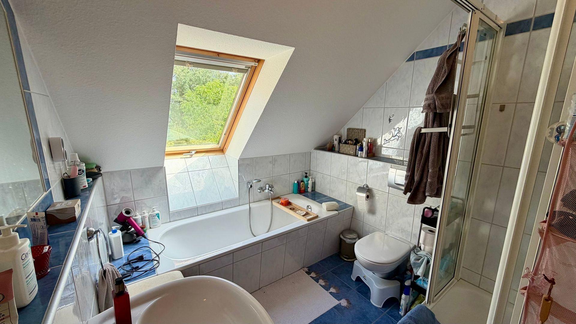 Badezimmer.jpeg