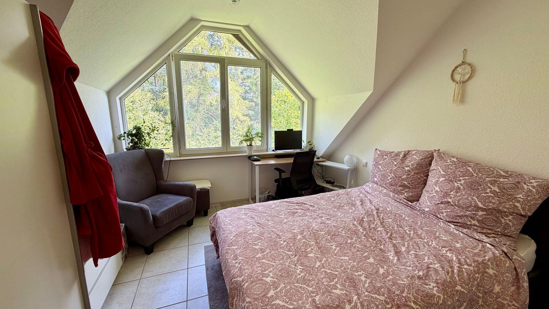 Schlafzimmer.jpeg