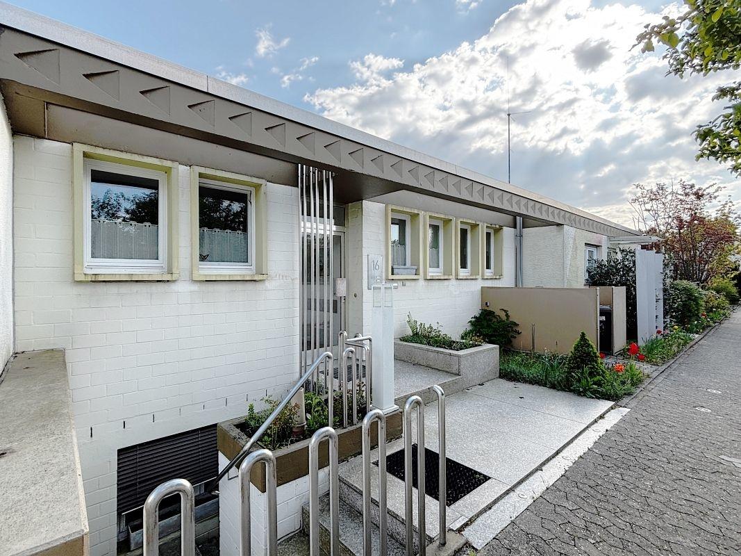Architektenbungalow mit...