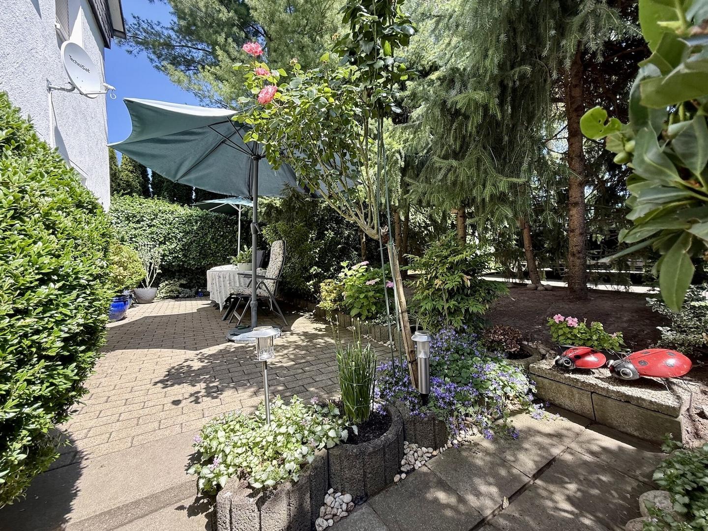 Terrasse der Erdgeschosseinheit