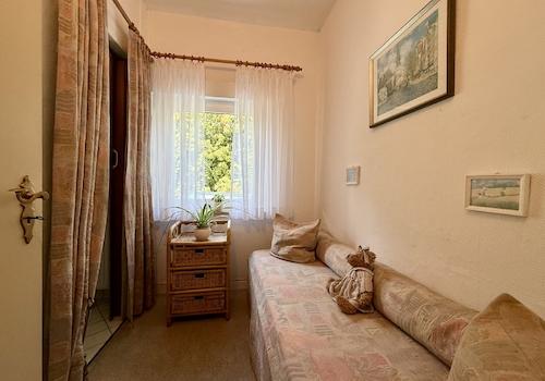 Erdgeschoss: Durchgangszimmer