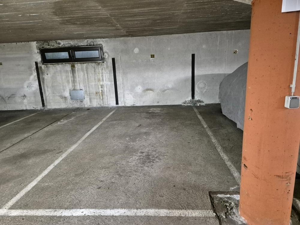 Tiefgaragenstellplatz
