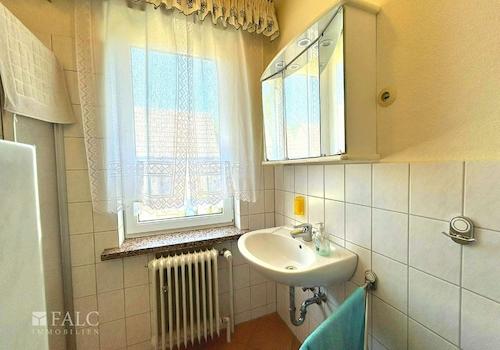 Badezimmer EG