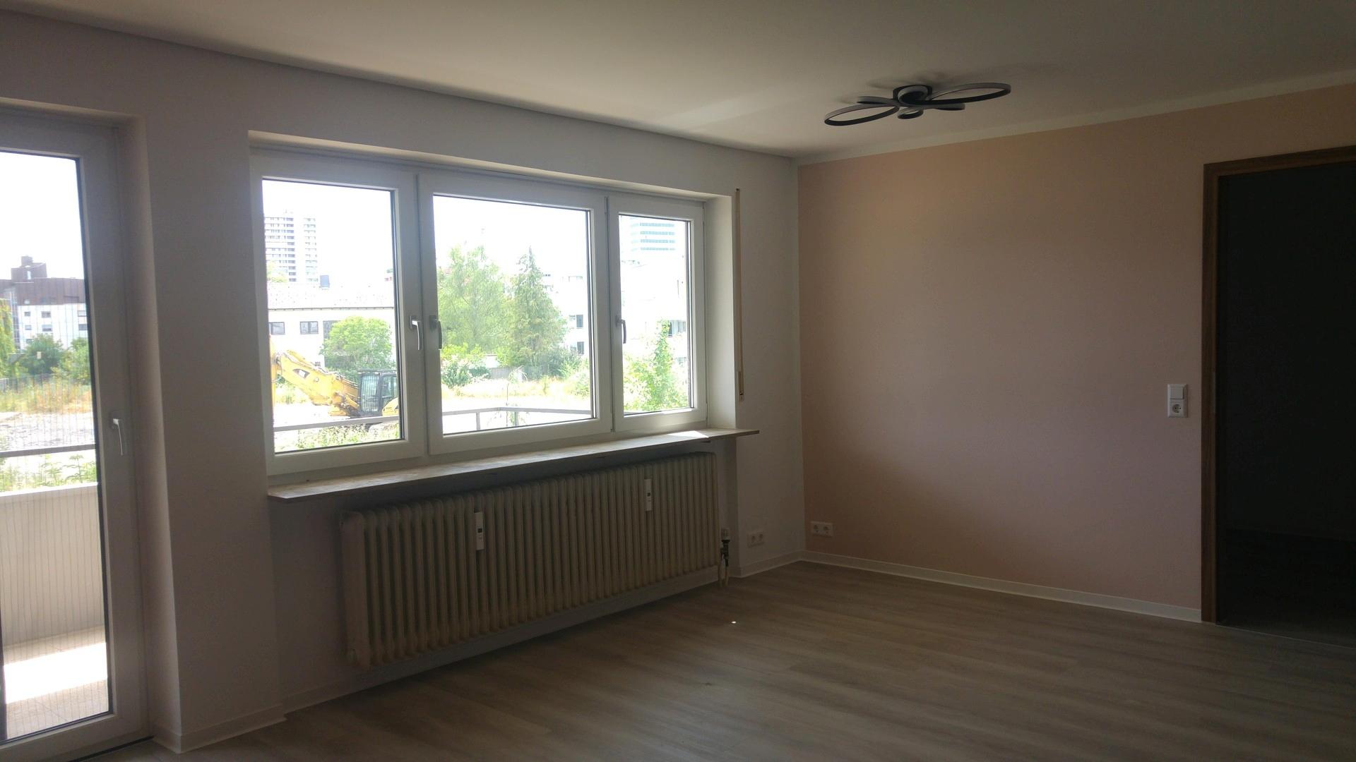 Wohnzimmer rechts