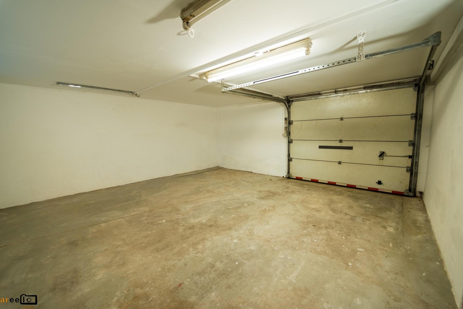 Garage (optional)