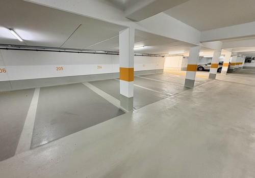 Tiefgaragenplatz