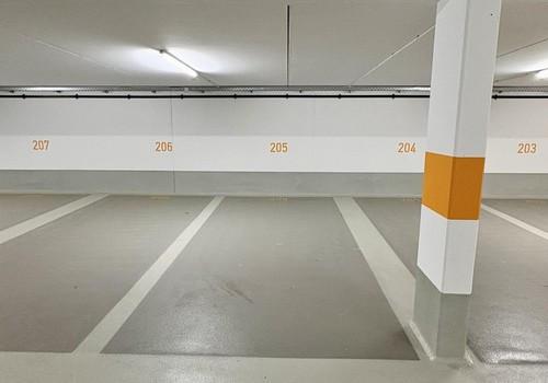 Tiefgaragenplatz