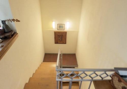 Treppe zum Untergeschoss