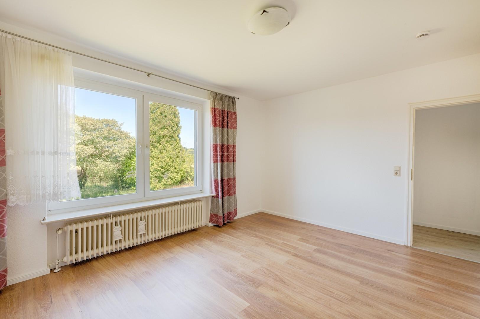 Schafzimmer EG mit Gartenblick