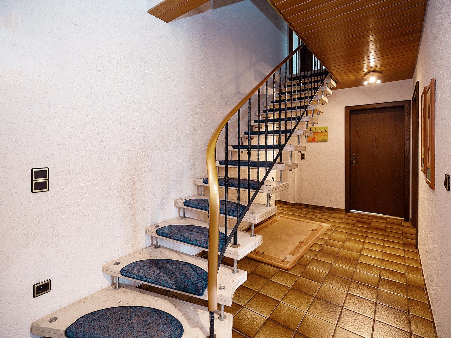 Treppenhaus EG