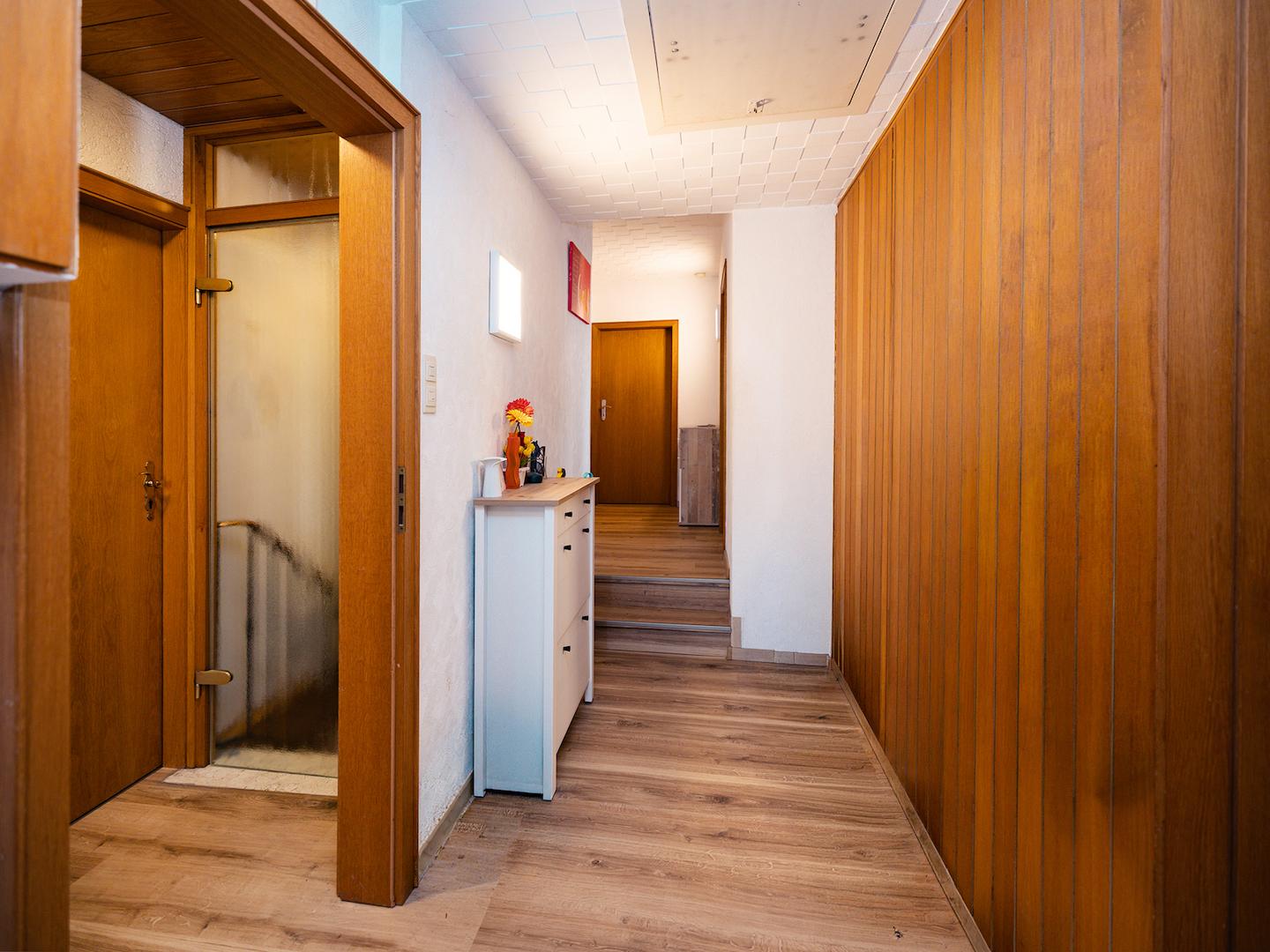 Wohnungsflur DG