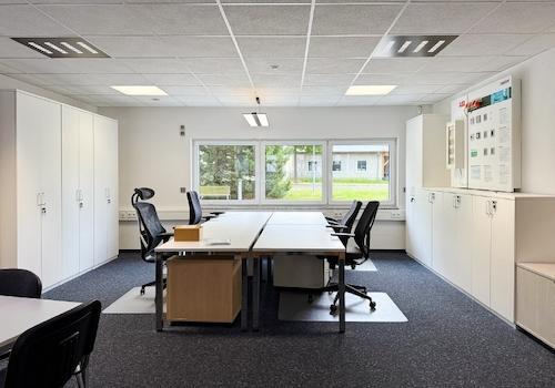 Büro 1