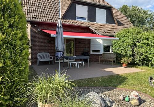 Terrasse mit elektr. Markise