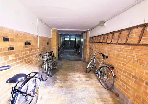 Fahrradschuppen