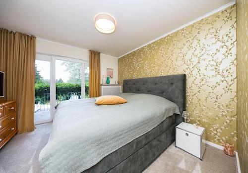 Schlafzimmer I
