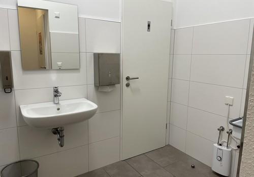 Toilettenbereich / Vorraum