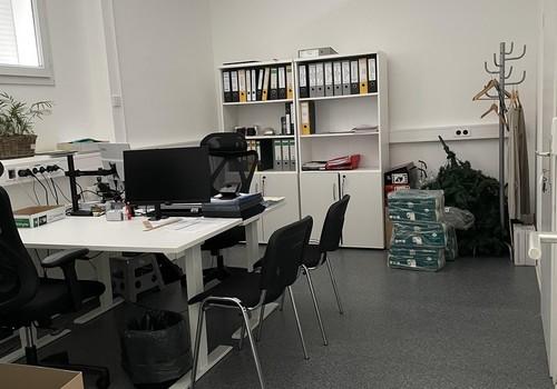 6. Raum / Büro 2 / Bild 2