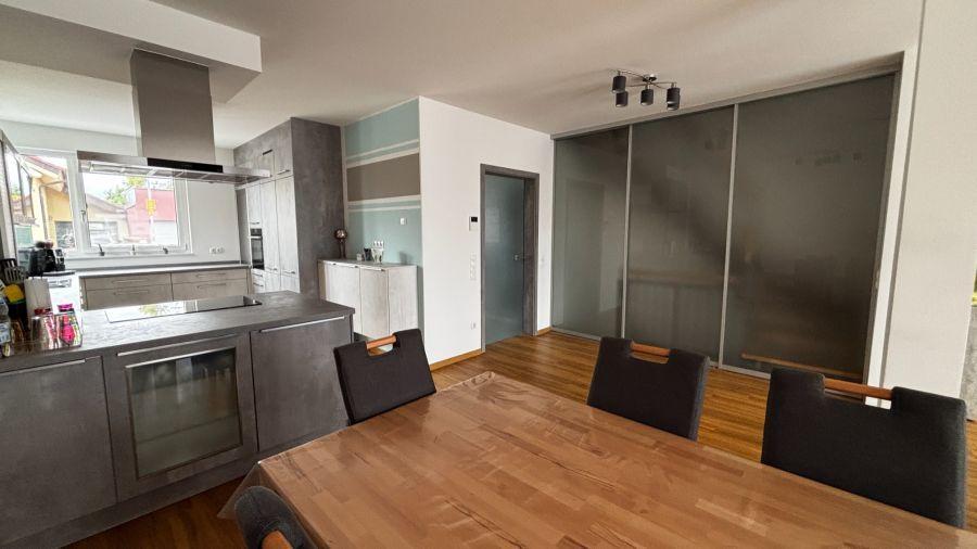 Esszimmer und Küche_Dining Rom with Kitchen 1