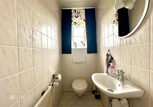 Separates WC OG