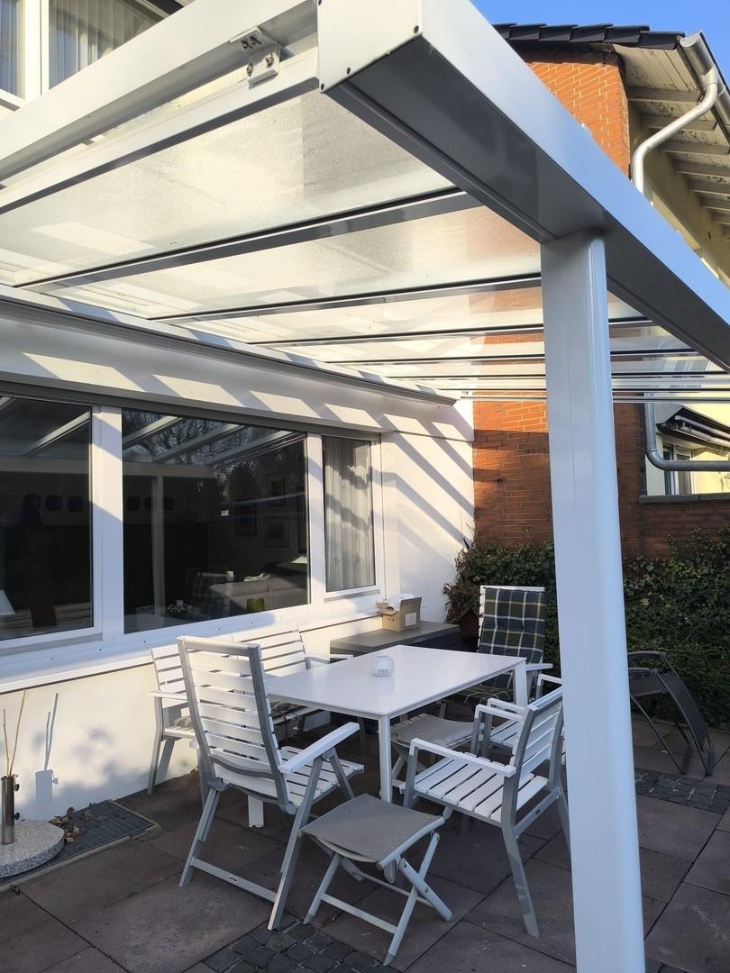 überdachte Terrasse