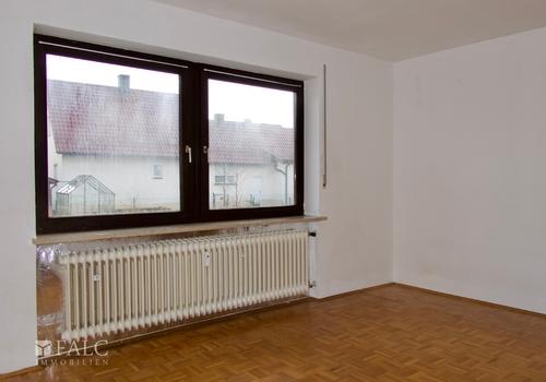 EG: Schlafzimmer 2