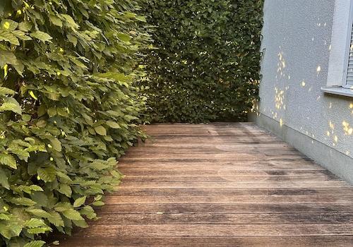 separate Holzterrasse