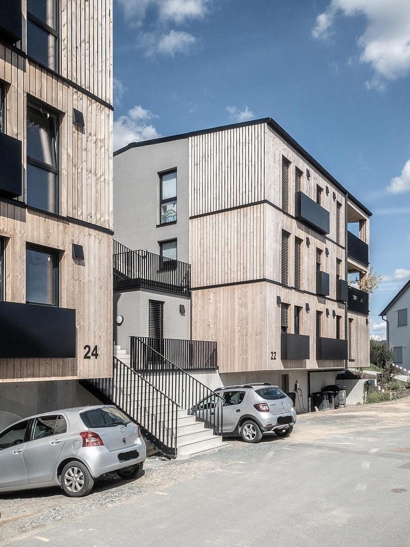 Haus 22 von der Straße aus