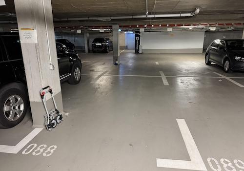 Tiefgaragenstellplatz