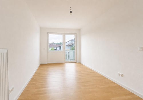 OG Kinderzimmer 1 leer