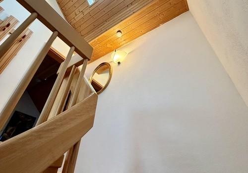 Treppe zum Dachgeschoss
