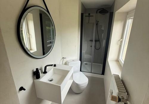Badezimmer in modernem Design