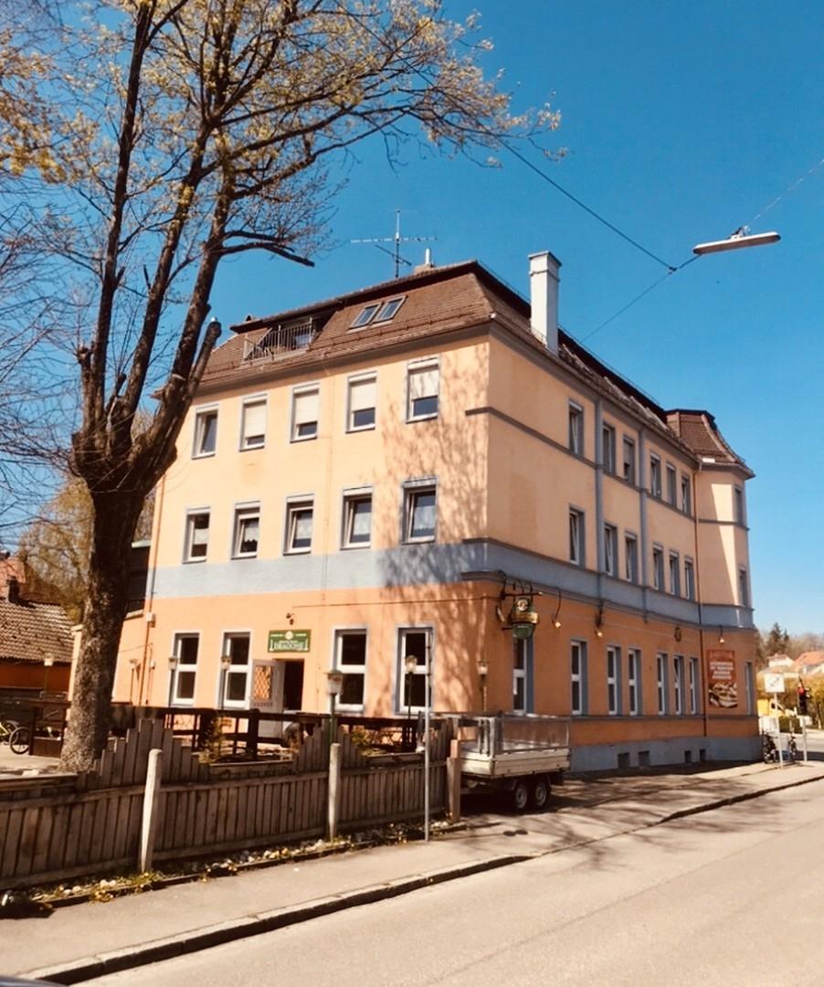 Gebäude