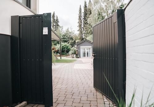 Durchgang zum Garten