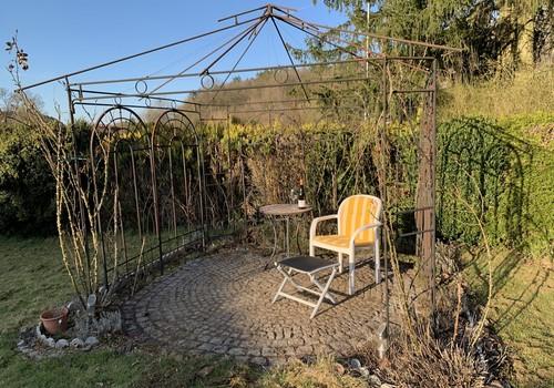 Pavillon in der Abendsonne